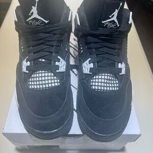 EUC Nike Air Jordan 4 Retro GS White Thunder FQ8213-001 Mens Sz 6.5 EXCELLENT